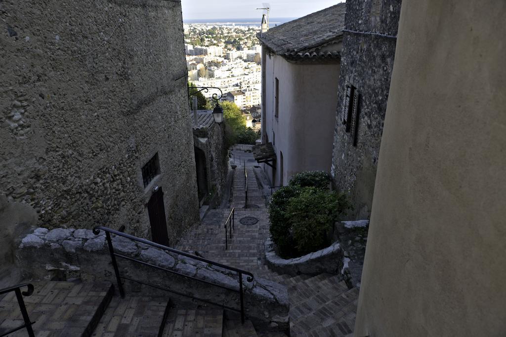 Petite Fleur D'Azur Bed & Breakfast Cagnes-sur-Mer Ngoại thất bức ảnh