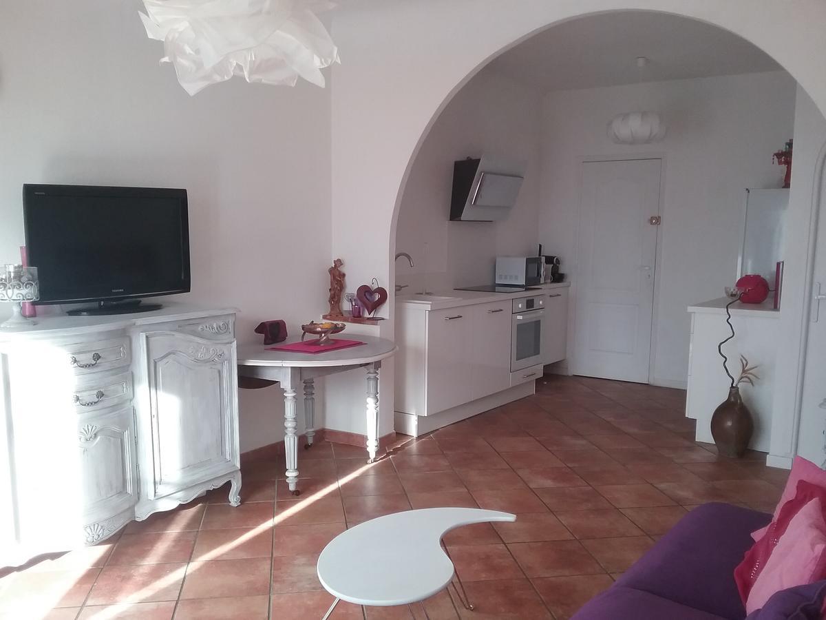 Petite Fleur D'Azur Bed & Breakfast Cagnes-sur-Mer Ngoại thất bức ảnh