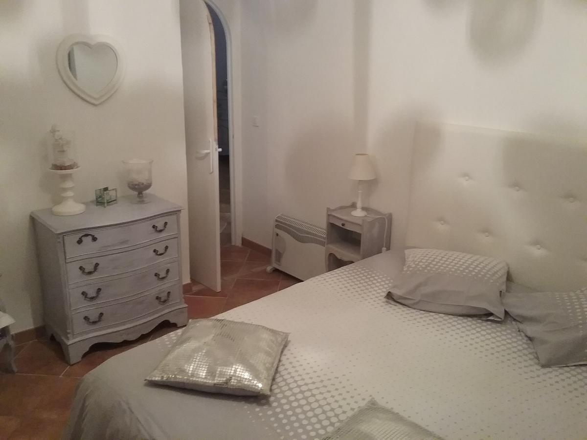 Petite Fleur D'Azur Bed & Breakfast Cagnes-sur-Mer Ngoại thất bức ảnh